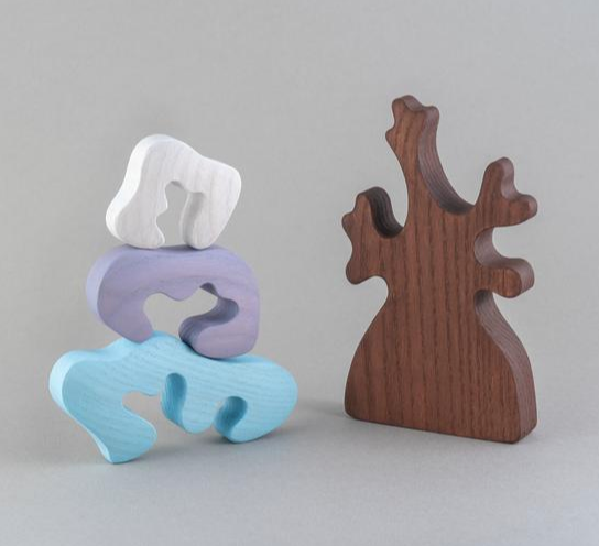 Wooden Winter tree with three crowns