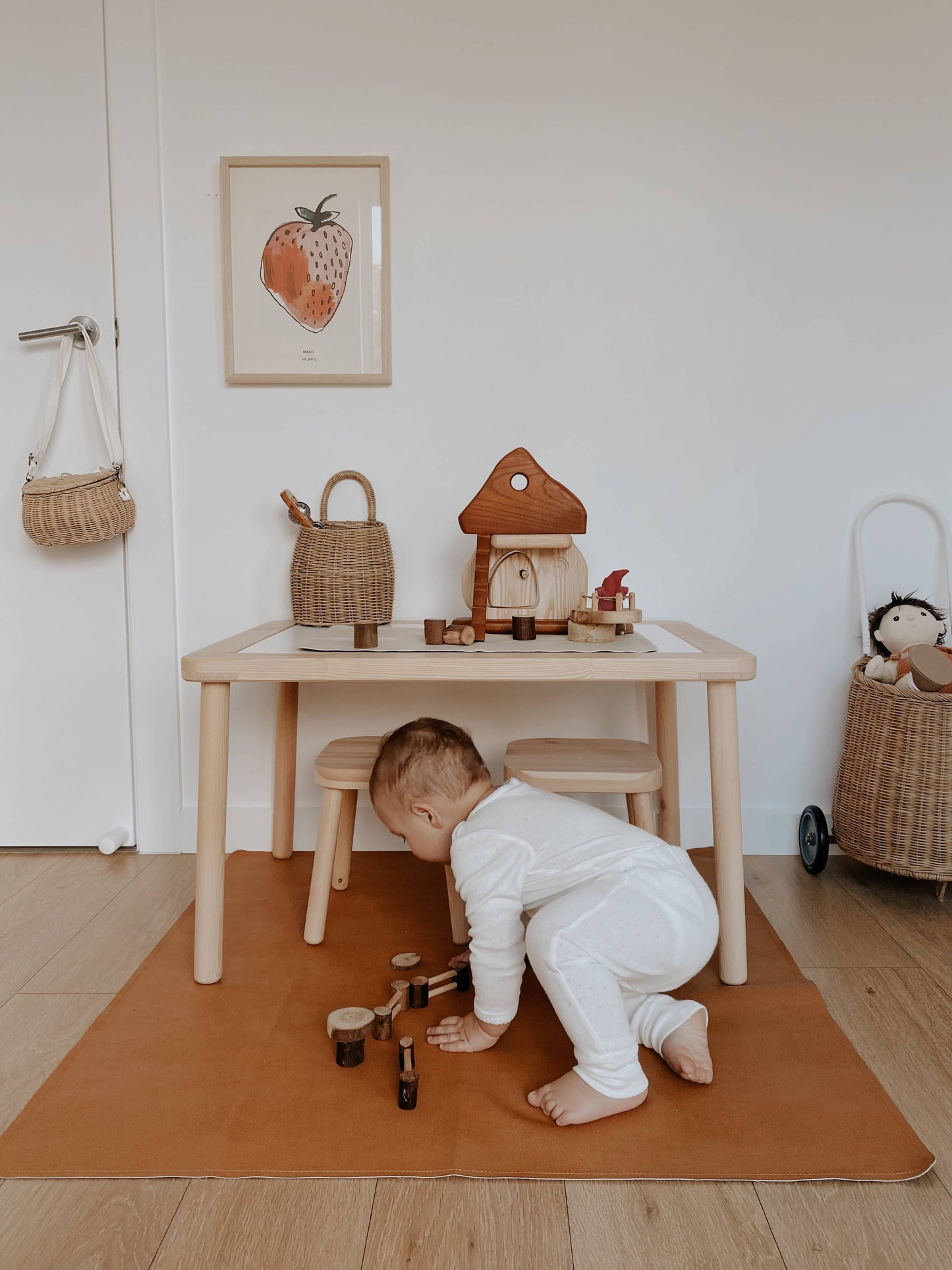 Natural Wooden Mushroom House Playset