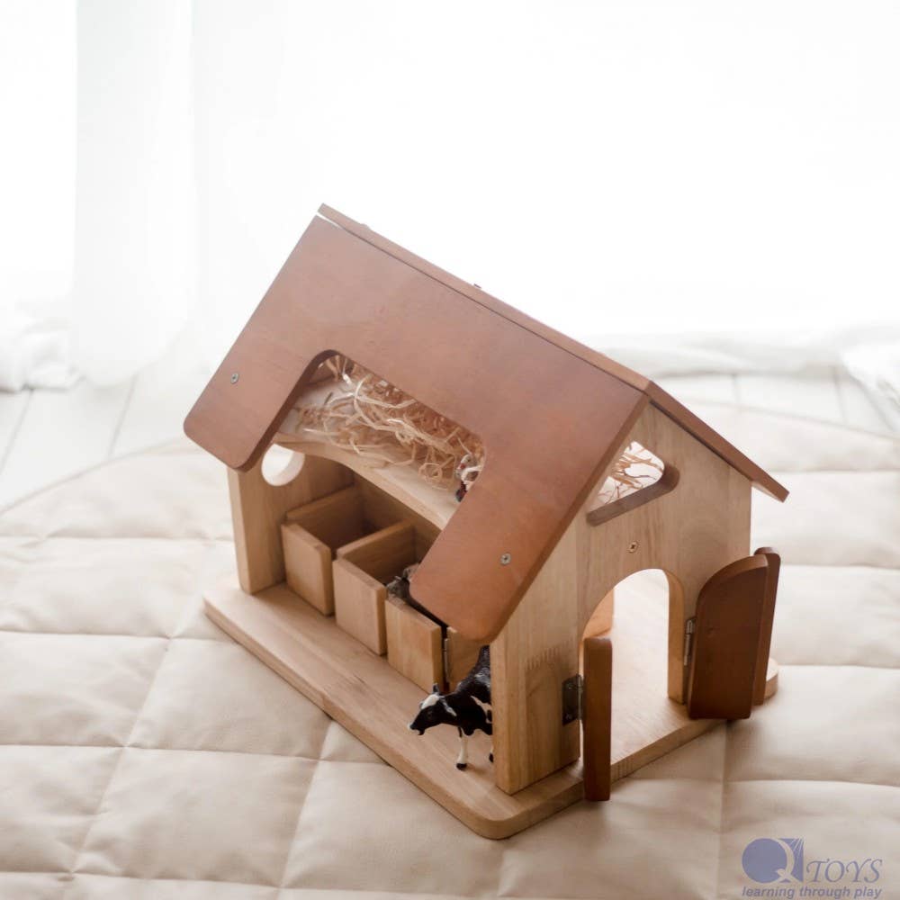 Wooden Horse Stable – Farm Play Set