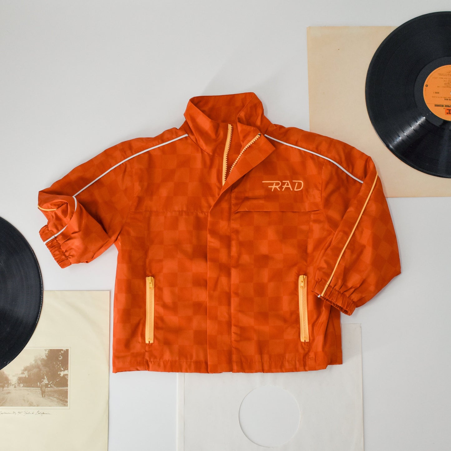 THE STORM RIDER WATERPROOF JACKET - RED