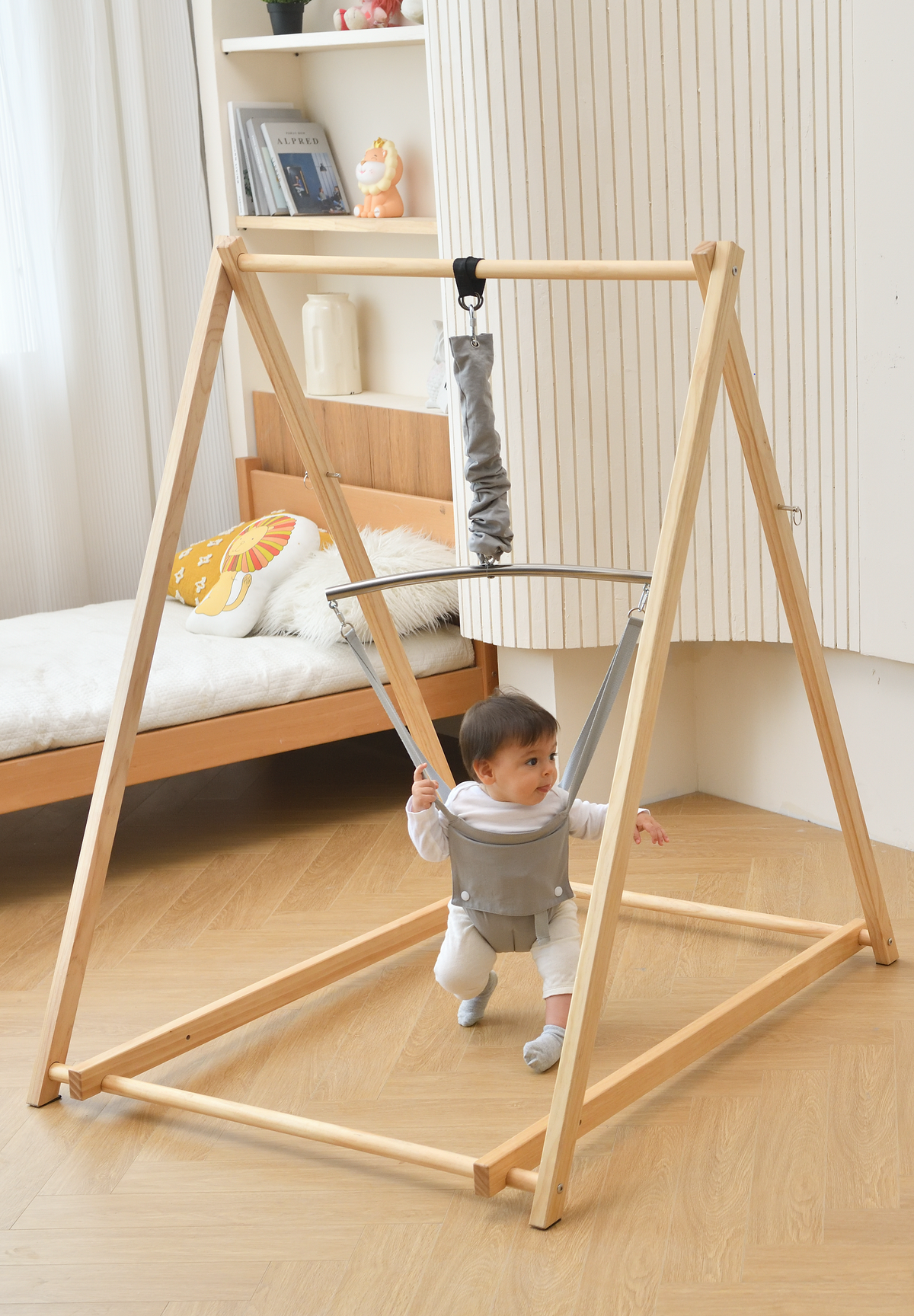 Tulip | Foldable Baby Bouncer - Beige