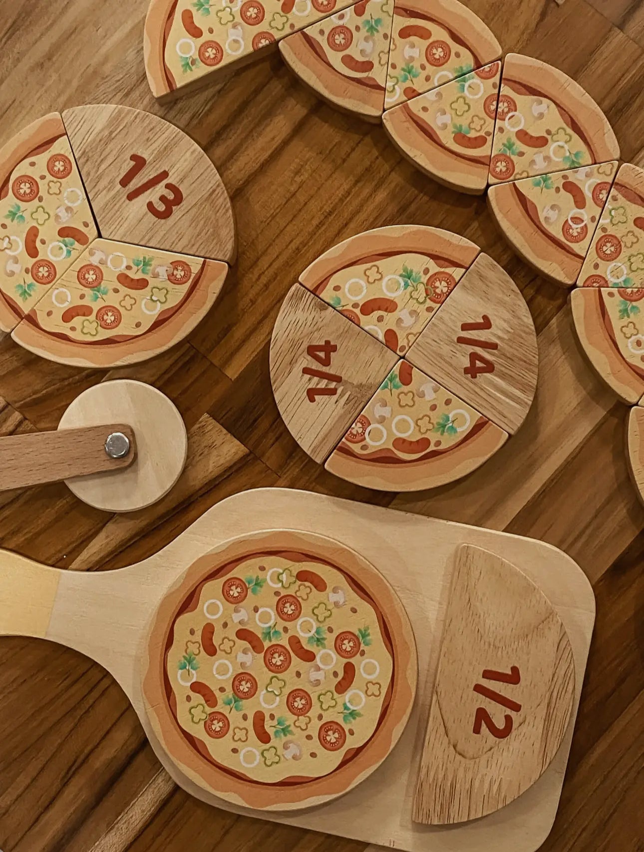 Heirloom Pizza Fraction Set