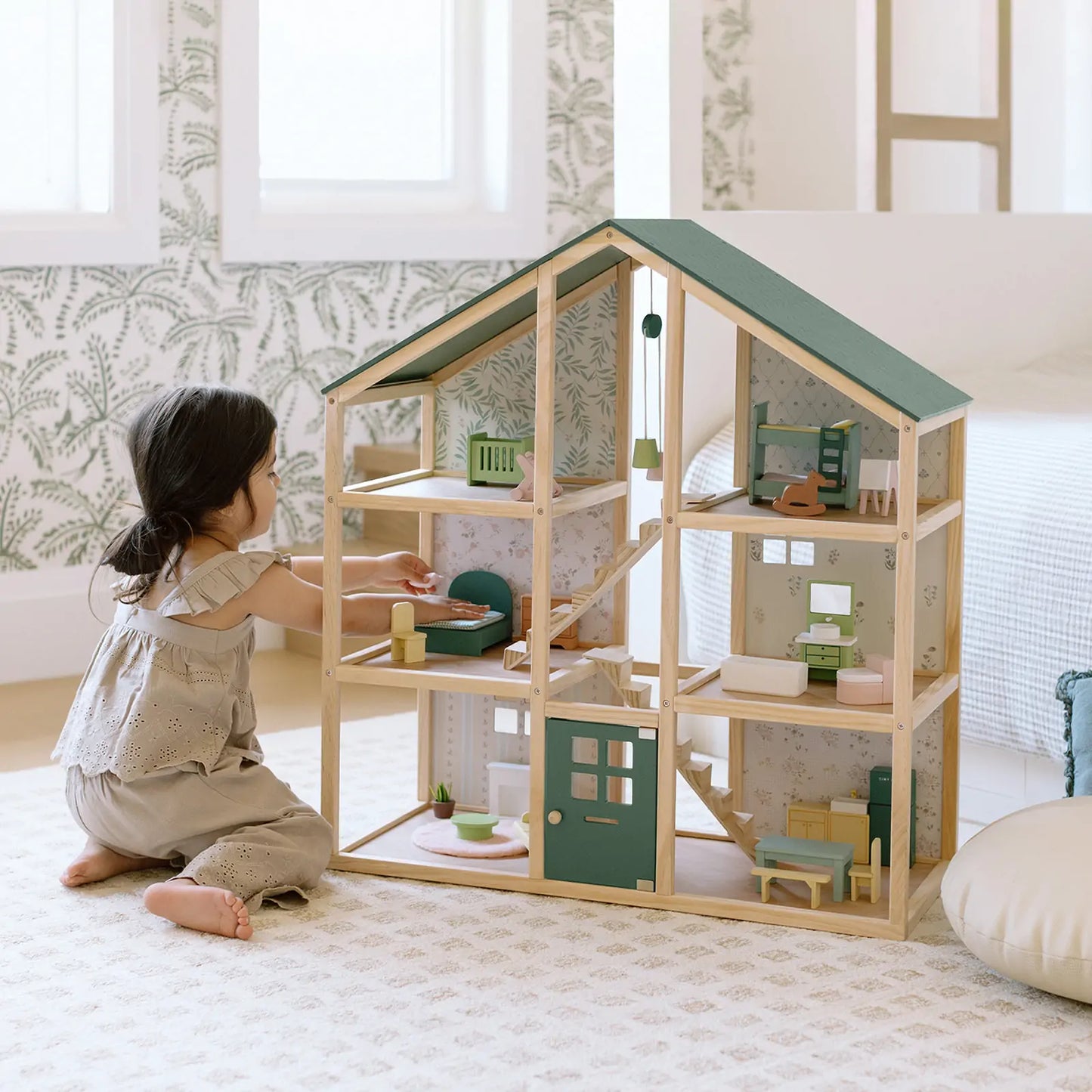 Sweetwood Evergreen Dollhouse without Dolls