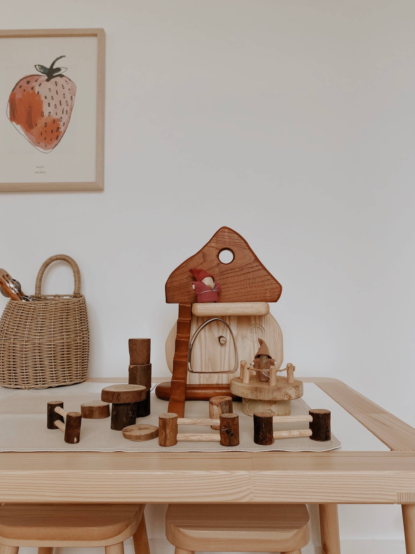 Natural Wooden Mushroom House Playset