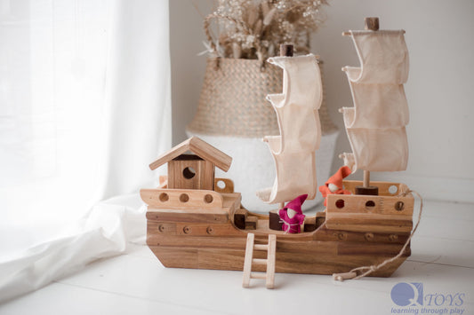 Wooden Pirate Ship Adventure Set
